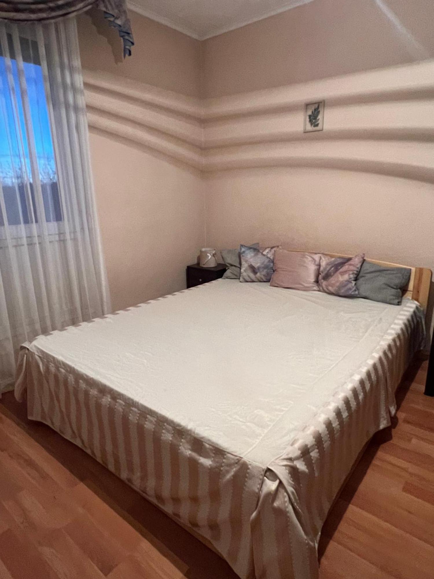 Atomcity Apartman Paks Bagian luar foto